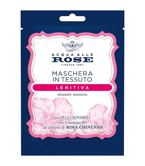 Maschera in tessuto imbevuta di tonico