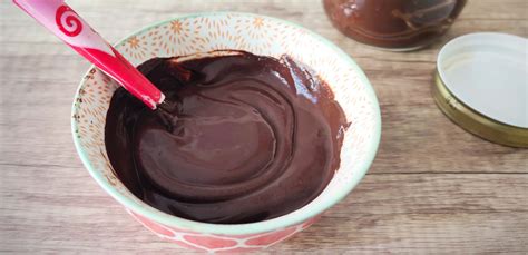 Ingredienti per crema cacao tre ingredienti