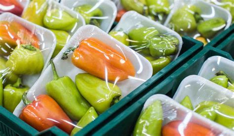 Esempi di confezionamento sicuro di alimenti per visite in carcere