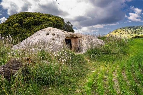Paesaggio dell'Altopiano della Giara con i suoi 