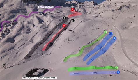 Snowpark DC Park a Tignes con freestyler in azione