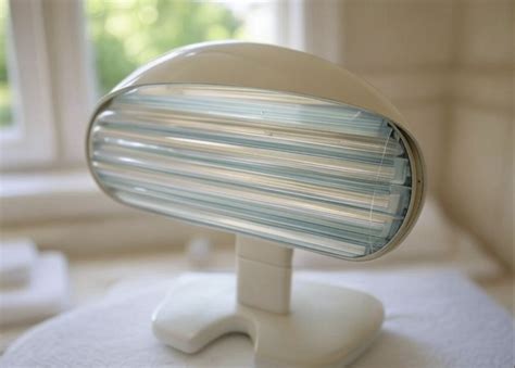 Schema che illustra i diversi tipi di lampade abbronzanti