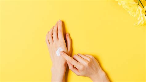 ingredienti naturali per creme mani