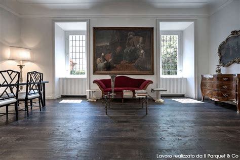 Manufatti in cera antica