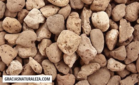 Pomice finemente macinata