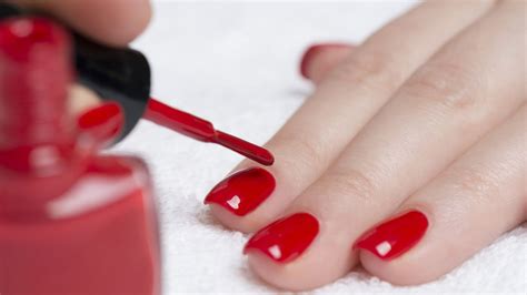 Immagine di smalto antifungino topico