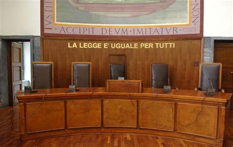 un tribunale o un'aula di giustizia