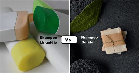 Confronto visivo tra uno shampoo liquido tradizionale e uno shampoo solido, evidenziando la riduzione del packaging