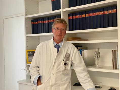 Dottor Max Huber e il processo di ricerca