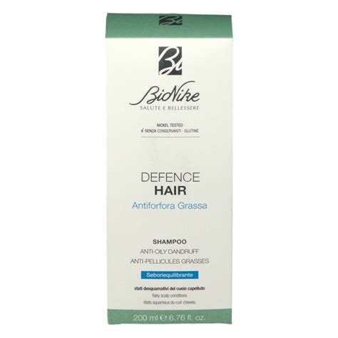 Infografica che confronta i diversi shampoo antiforfora Bionike Defence Hair