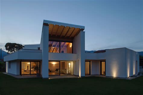 Struttura moderna di Villa Richeldi