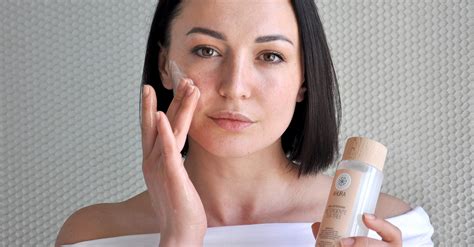 Gamma di struccanti per il viso