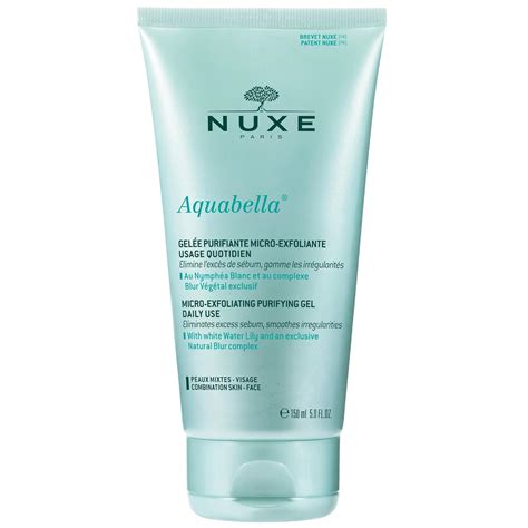 Immagine di un flacone di Nuxe Aquabella Gel Viso Purificante Micro-Esfoliante con gocce d'acqua.