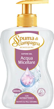 Immagine di un flacone di sapone gel acqua micellare Spuma di Sciampagna su uno sfondo pulito e fresco